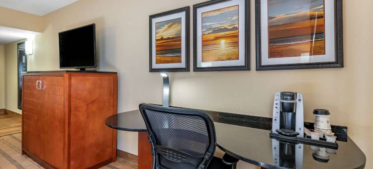 贝斯特韦斯特优质酒店及套房弗拉格勒海滩地区(Best Western Plus Flagler Beach Area Inn & Suites)图片