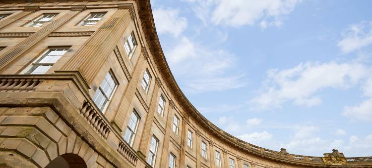 布克斯顿新月(Buxton Crescent)图片