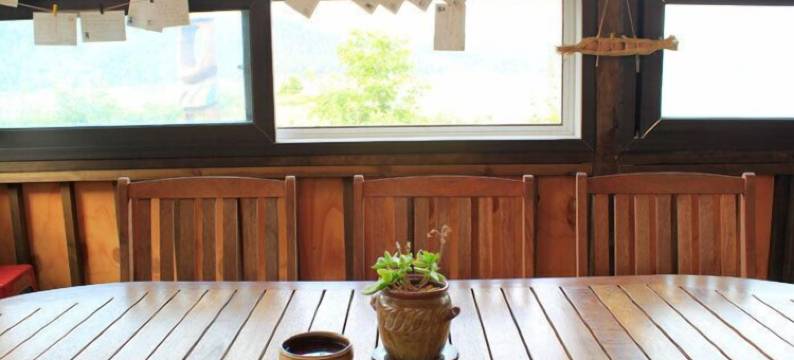 海洋兹普山上白色之家酒店(White House on the Hill HayanZip)图片