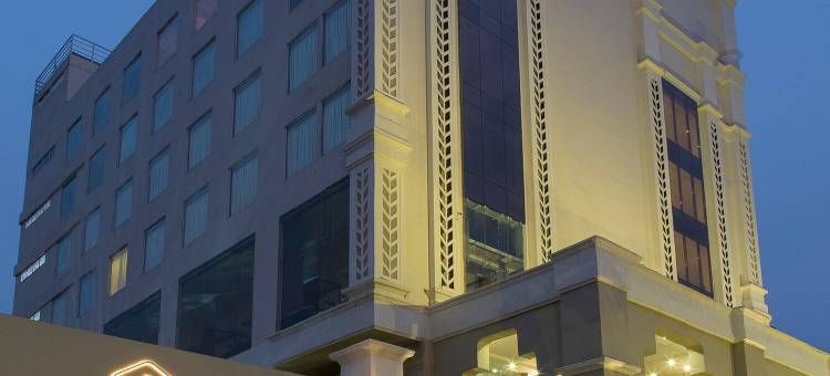 三一大酒店(Trinity Grand)图片