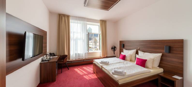 波西米亚旅馆酒店(Bohemia Inn Hotel)图片