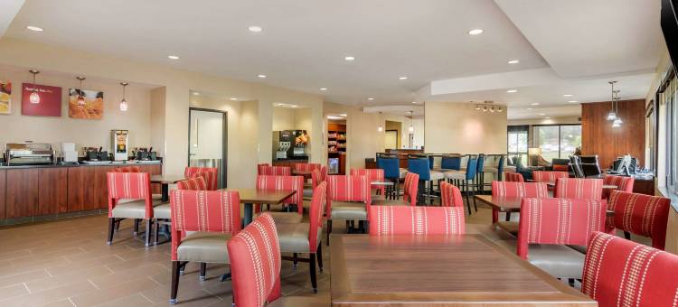 堪萨斯城赛道舒适套房酒店(Comfort Suites Speedway - Kansas City)图片
