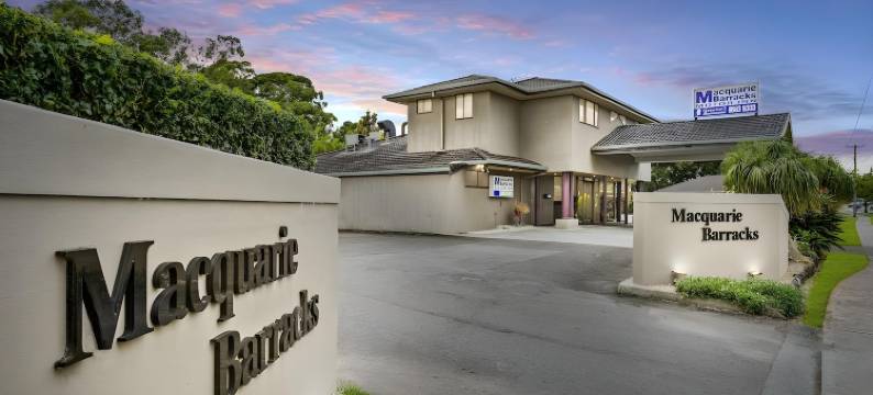 麦奎利港营房汽车旅馆(Macquarie Barracks Motor Inn)图片
