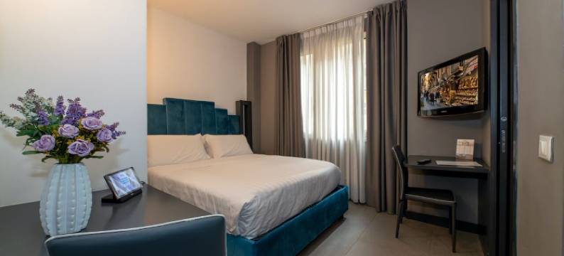 黄金酒店(Golden Hotel)图片