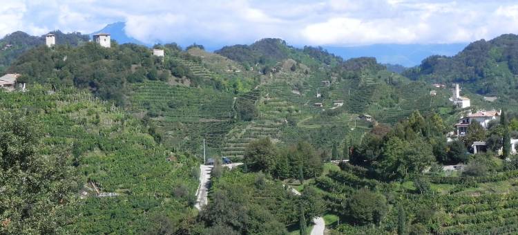 梅里观光地点公寓酒店(Da Meri Locazione Turistica Appartamento)图片