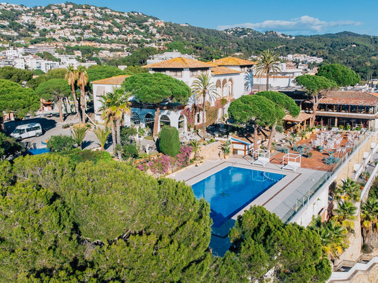 罗杰·德·弗洛尔宫殿酒店