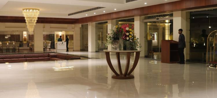 古尔莫哈尔皇家酒店(Gulmohar Royals)图片