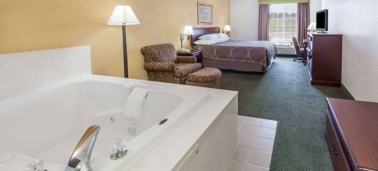希尔斯伯勒速8酒店(Super 8 by Wyndham Hillsboro TX)图片