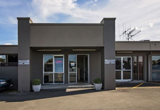 Aspree Motor Inn Hotel Overview