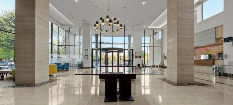 希洪佩拉约国王爵怡酒店(Hotel Zentral Gijón Rey Pelayo)图片