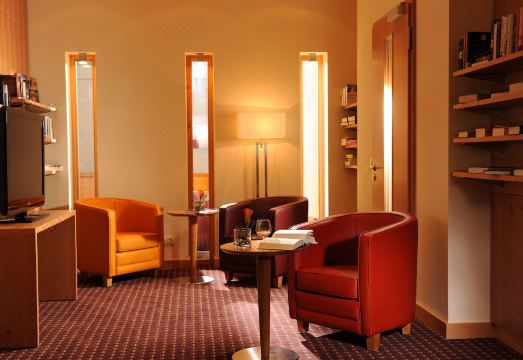 Park-Hotel HübnerHotel Overview