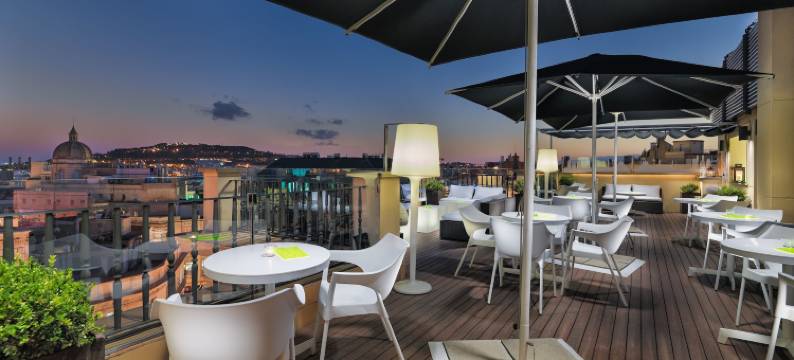 巴塞罗那H10优尼沃斯酒店(H10 Universitat Hotel Barcelona)图片