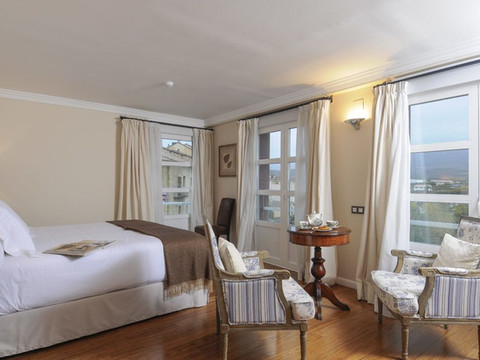 波蒂卡里奥卡索纳酒店