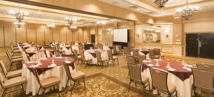 华盛顿希尔顿逸林酒店草地娱乐场区(DoubleTree by Hilton Washington Meadow Lands Casino Area)图片