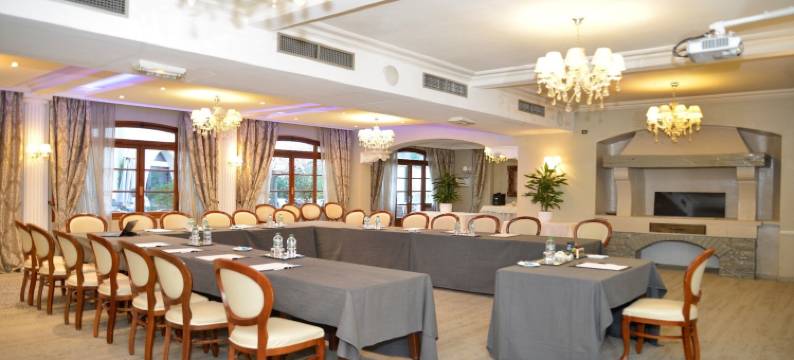 卢卡斯特雷公寓式酒店(Appart Hotel Lou Castelet)图片