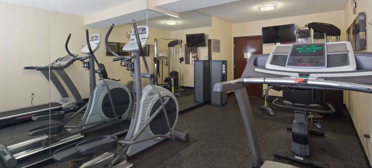 亨特斯维尔贝斯特韦斯特优质套房酒店(Best Western Plus Huntersville Inn  Suites Near Lake Norman)图片