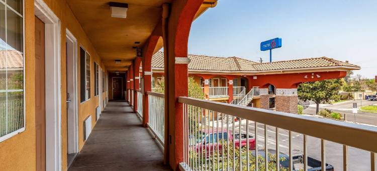 Motel 6 Stockton, CA - East图片