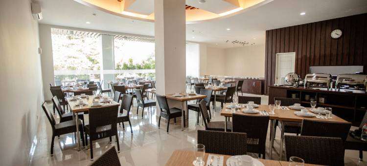维兹鼎盛酒店-望加锡苏迪曼(Whiz Prime Hotel Sudirman Makassar)图片