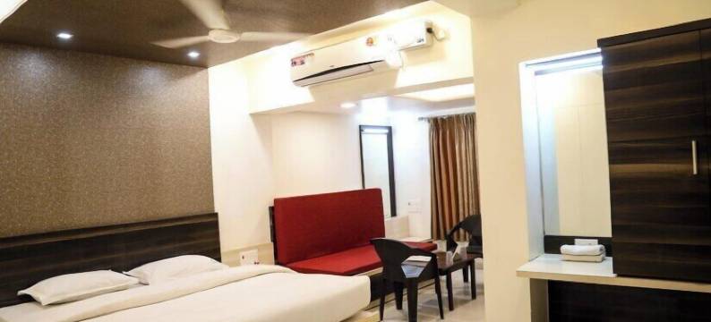 马杜万国际酒店(Hotel Madhuvan International)图片