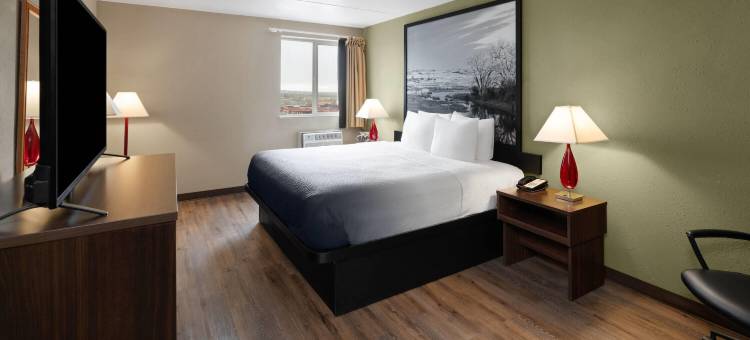 科罗拉多斯普林斯-众神花园温德姆速8酒店(Super 8 by Wyndham Colo. Sprs. Garden of the Gods)图片