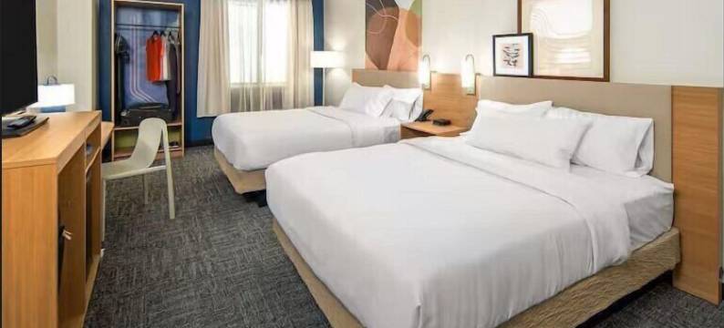 格伦代夫阿斯托里亚套房酒店(Spark by Hilton Glendive)图片