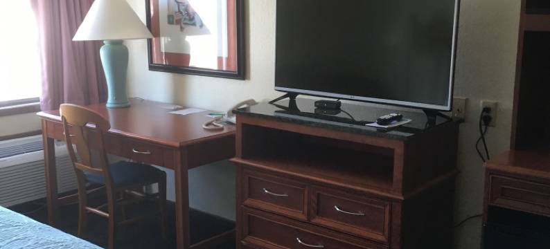 肖诺四季酒店(Shawano Four Seasons Hotel)图片