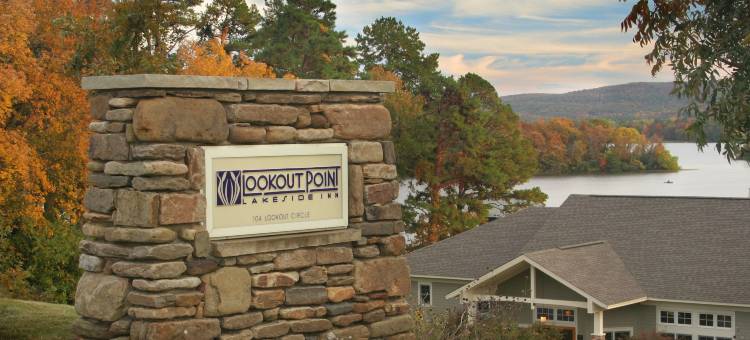 观景台湖畔旅馆(Lookout Point Lakeside Inn)图片