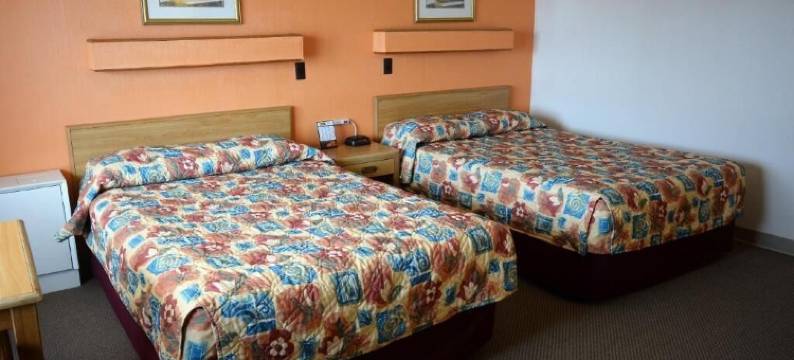 铁山经济型旅馆(Budget Host Inn Iron Mountain)图片