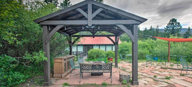 库查拉河畔的放松度假屋，带景观(Relaxing Cuchara Retreat on Cucharas River with View)图片