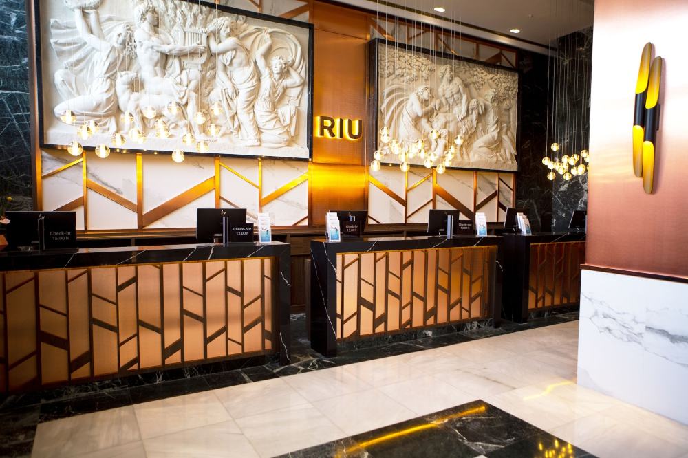 Riu Plaza España Over view