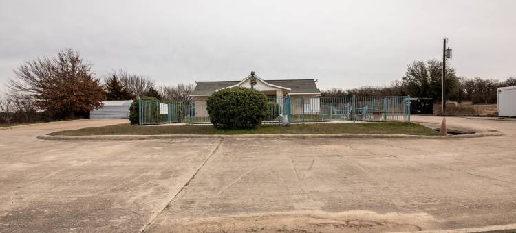 OYO迪凯特287号高速公路西北酒店(OYO Hotel Decatur TX Hwy 287 Northwest)图片