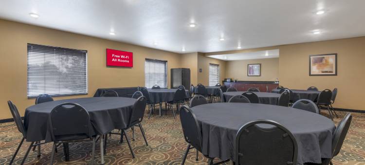 查尔斯顿红屋顶酒店(Red Roof Inn Charlestown)图片