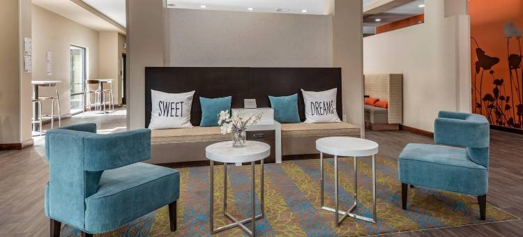 摩押靠近拱门国家公园美茵斯坦套房酒店(MainStay Suites Moab Near Arches National Park)图片