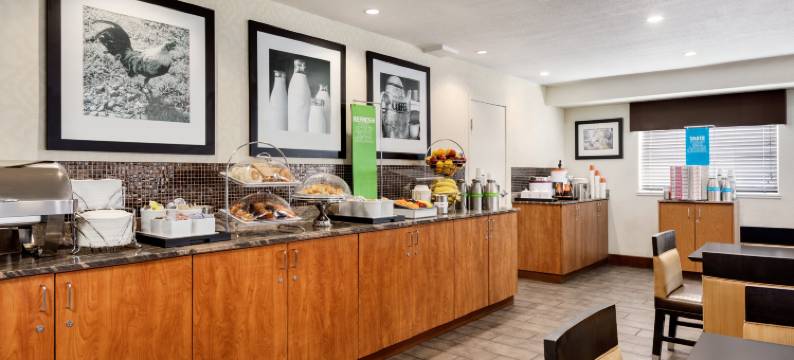 希尔顿欢朋酒店-波特兰克拉卡玛斯(Hampton Inn Portland/Clackamas)图片