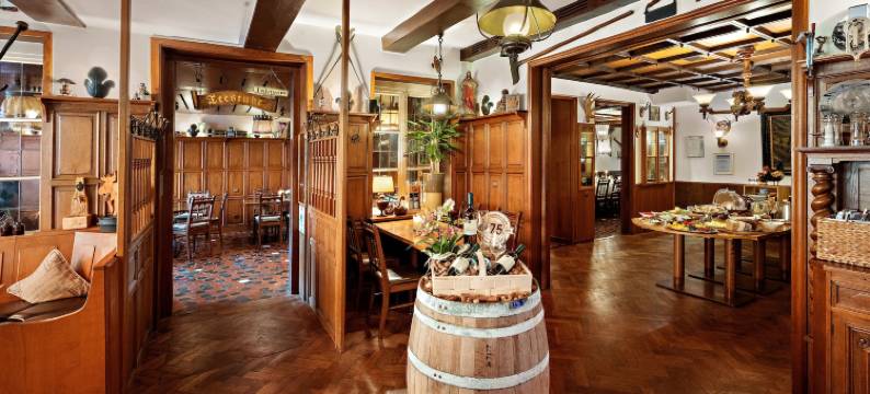 阿特斯库尔酒店(Altes Gasthaus Kuhr - Hotel & Restaurant)图片