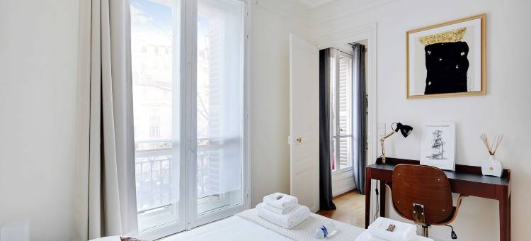 Experience the Parisian Lifestyle: 2BR near Porte Maillot图片