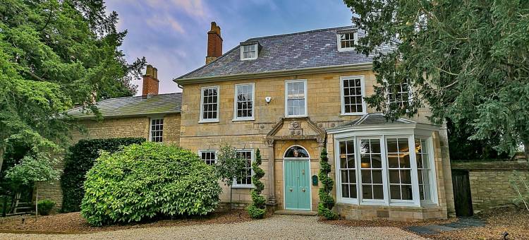 Manor Retreat near Milton Keynes with Hot Tub图片