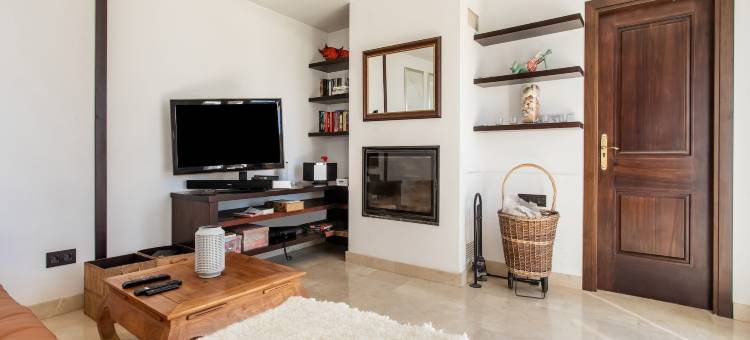 Villa in Granada with Sea Views & Pool图片