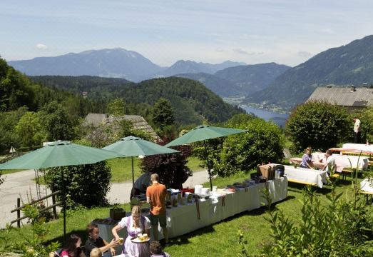 Robinson Landskron Hotel Overview