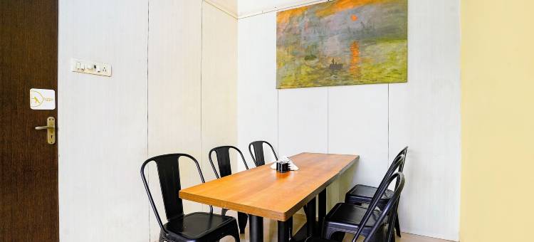 Fabhotel Wellax 24 服务式公寓(FabHotel Wellax 24 Service Apartments)图片