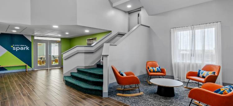 林奇堡希尔顿Spark酒店(Spark by Hilton Lynchburg - University Area & Hwy 460)图片