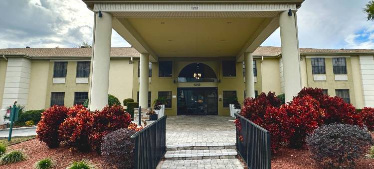 奥卡拉-银泉舒适酒店(Comfort Inn Ocala Silver Springs)图片