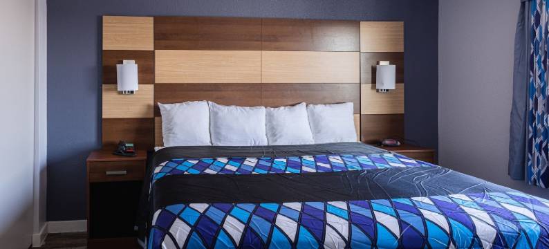 Jasper 科拉泰尔套房酒店圣保罗明尼阿波利斯因弗格罗夫高地(Coratel Inn and Suites by Jasper Saint Paul Minneapolis Inver Grove Heights)图片