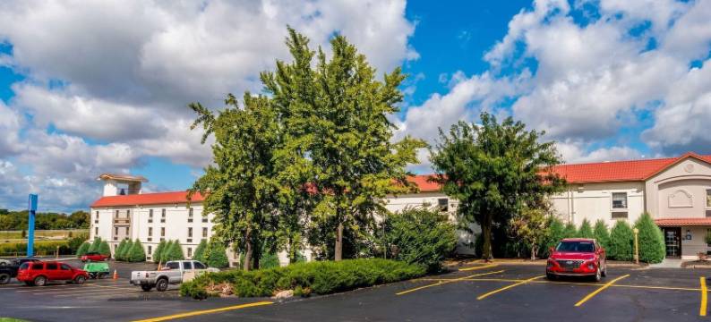 6号汽车旅馆-海泽伍德(Motel 6 Hazelwood, MO)图片