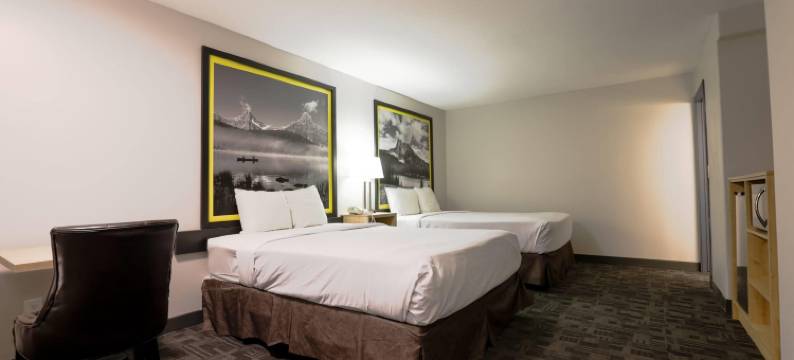 温德姆速8酒店 克利尔沃特 BC(Super 8 by Wyndham Clearwater BC)图片