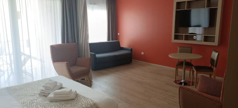 ZENAO 尚贝里(Zenao Chambery)图片