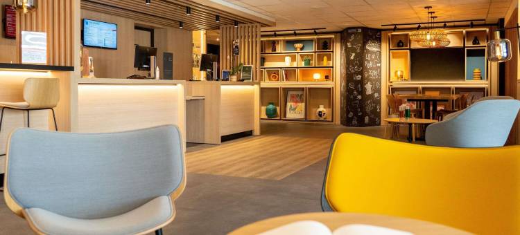 宜必思勒普赞罗纳河谷酒店(Ibis Loriol le Pouzin)图片
