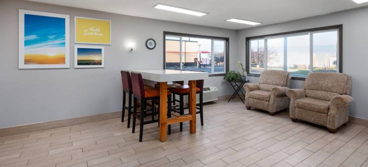 温德姆费格斯福尔斯戴斯酒店(Days Inn by Wyndham Fergus Falls)图片