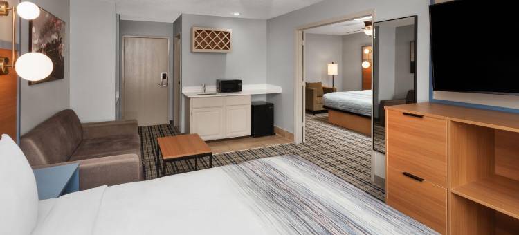 莱克米尔斯AmericInn酒店(AmericInn by Wyndham Lake Mills)图片