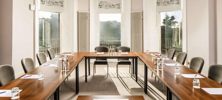 格洛斯特波顿大厅美居酒店(Mercure Gloucester Bowden Hall Hotel)图片